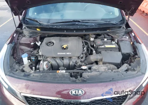 2017 Kia Forte Lx z USA, uszkodzony, nr VIN 3KPFK4A77HE018585